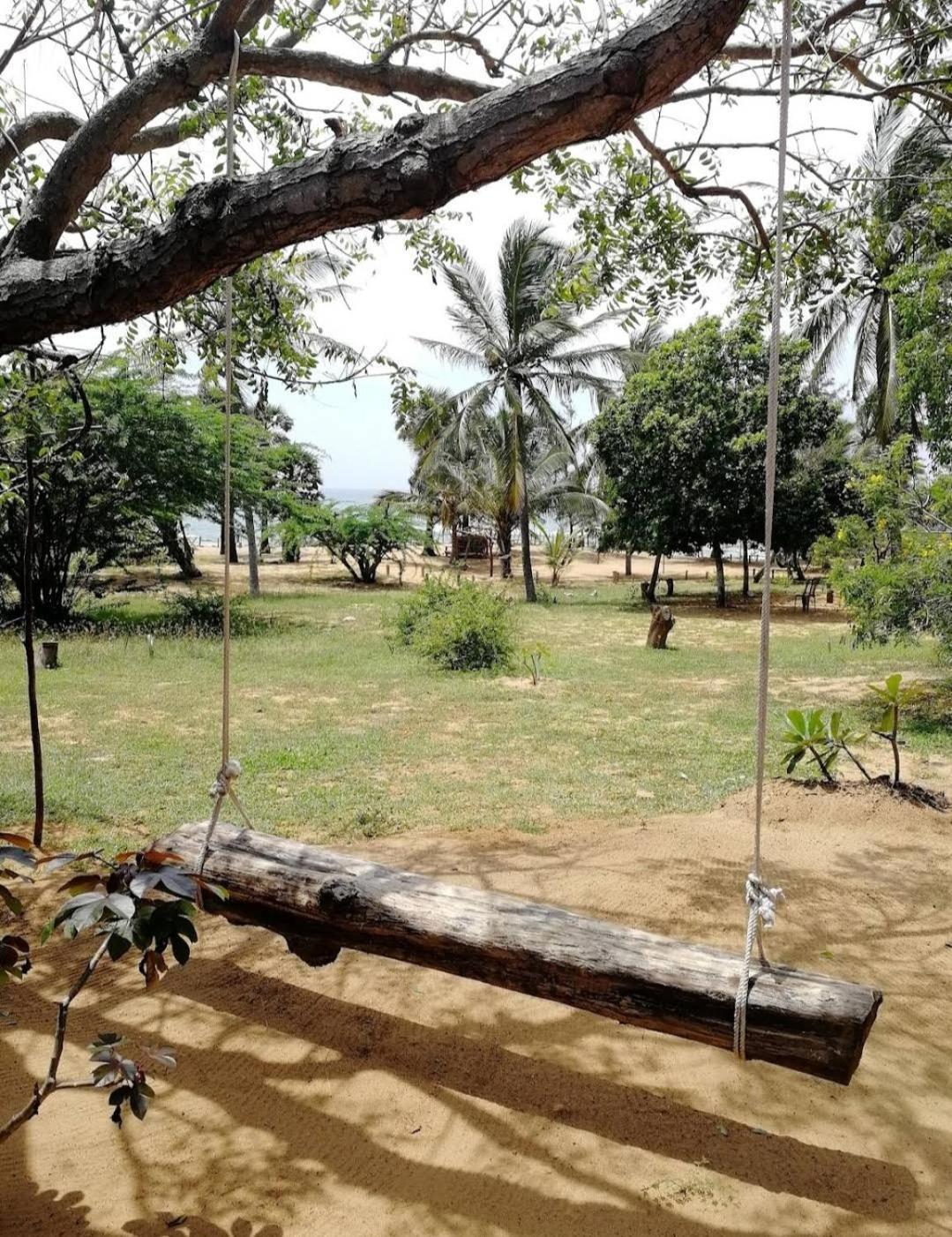 Beach Bungalow Yala Kirinda  Eksteriør bilde